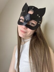 DevonaFares Tender kitty ❤️ Pic 5