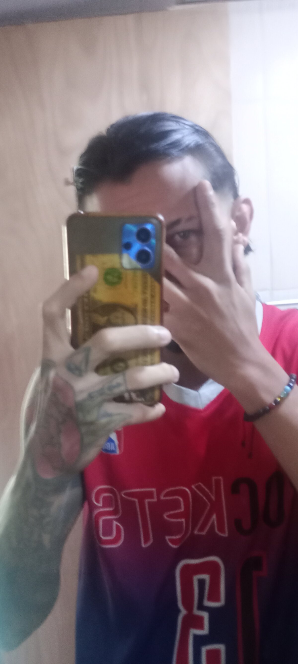 صور jonas_conor الرائجة  2046