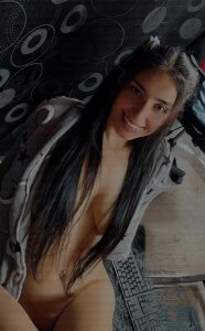 Sasha_Blonde Public Pic 2