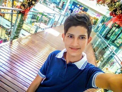 Juan_Hotcaliemte Hallo Pic 6