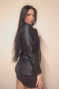 bellymaster205 Public Foto 4