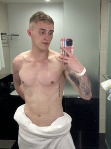 crazybottom99It's me Bild 9