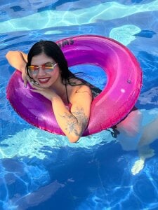 pool day ! 💥⭐ de Emmaa_Queen_  3 photos