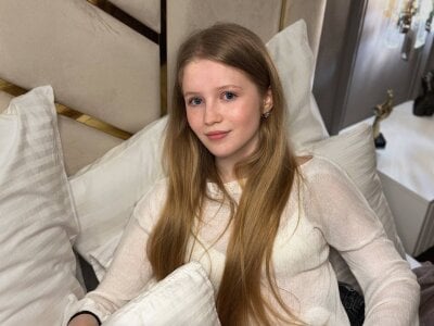 LilianHoward Public Foto 3