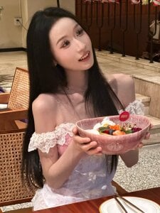 小鱼 de onlylove-007  3 photos