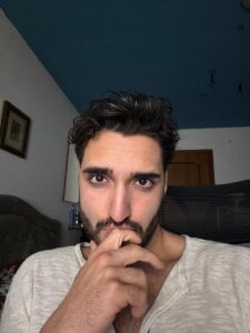 Al3xox02 Public  3টি ছবি