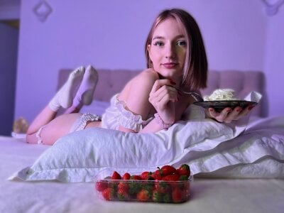 IsabelleDurand I like sweets🍓 Pic