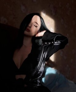 More Of Me od LizzyMooore  snímek