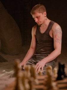 Vincent_Hardman Dramatic attack Pic 2