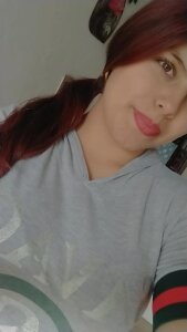 nicole_saenz_ Hey guys Pic