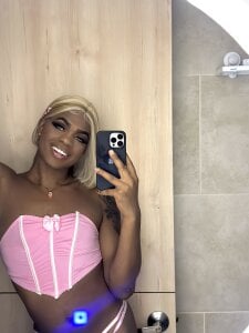 Tayssa_Maravillh 🩷 Gambar 2