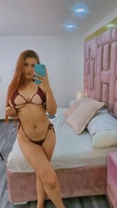 JulianaPelegrini Public зображення 5