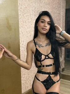 violetta23_sm Public Pic 4