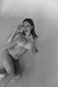 AnetGrey One of my favorite shoots, something in the language of aesthetics. Pic 4