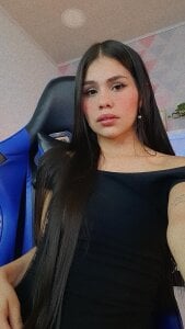 dominique25_