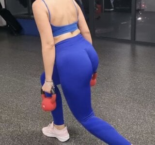 Daiana_Andra Public 圖片 5