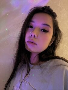 AlberthaEscue beauty is in your eyes Pic 2