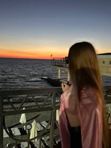 EmilyBubble Strokes of my body Foto 2