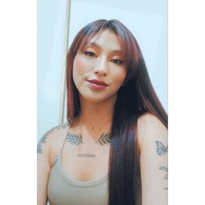 Sofia_thomson1_t