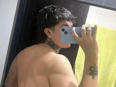 PrettyBoy_2412 🐺 Pic 2