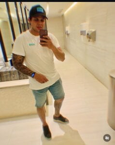 SuarezMJ JS টি ছবি