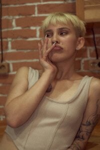 Night Shift Beauty de AlbyDengrov  3 photos