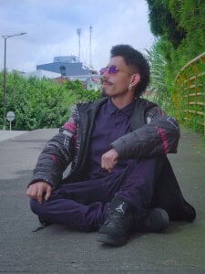 Public od NoaahTylor  4 snímek