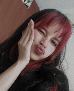 Hailey_Pink