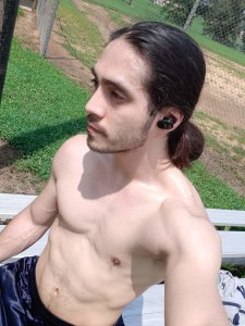 brokeasajokee Public Pic 2