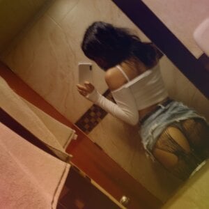 Honey-NikのYour sweet Bitch🥵の 3枚の写真