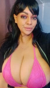 gaby_sant Public Pic 4