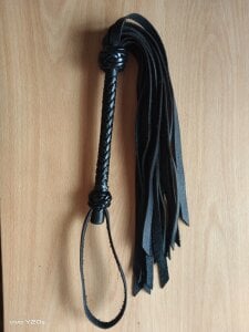 Kinkster_Jade STORE VIUDA NEGRA Pic 2