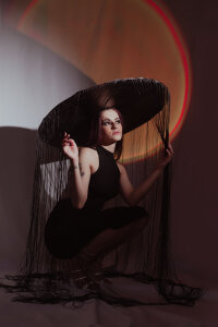 babi_vale Lady in black Hình 7