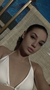 ZayaTease Public 圖片 5