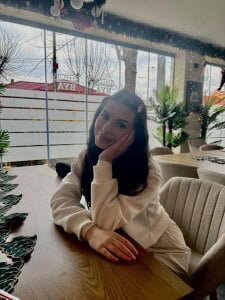 Moon_Shard Holydays Vibes Gambar 2