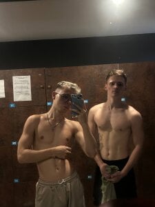 NikiKerryCum Our Love Pic 3