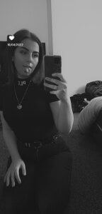 Brutal_brunettexx Public Foto 3