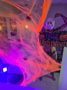 Sweet_Alessandre Behind the mask… there’s only lust 😈🎃 Pic