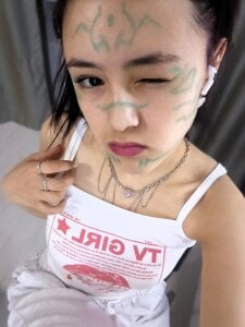 Cute artist de VerlieChahal  3 Imagens