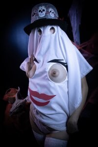 HottCandy21のGHOSTの 9枚の写真