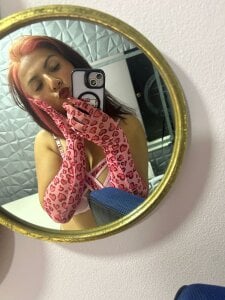 One look from me and you're already lost. 🌙 de MAGIC_DANILEA  3 Imagens