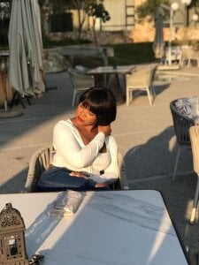 UzuriZahra01 Public Foto