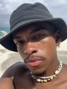 Owen_222 𝙸𝚝’𝚜 𝚖𝚎. Pic 3