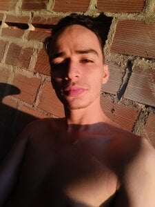 Adam_Niko Public Pic 2