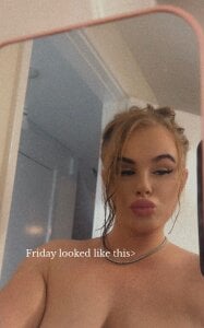 Rubyredrosex Public Pic 2