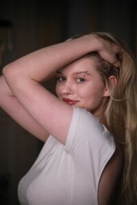 Any_mo0n Public Pic 5