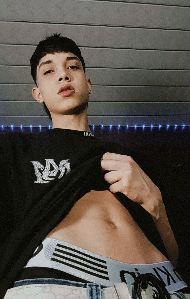 LeySmithVC Trending Pic 5420