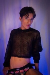 ABRAHAN_XOvery sexy body图片