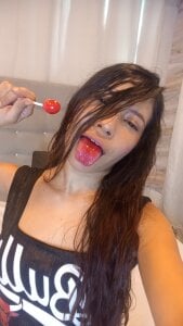 nymphomanya Public Hình 3