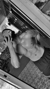 KabirDickhead Public Pic 5